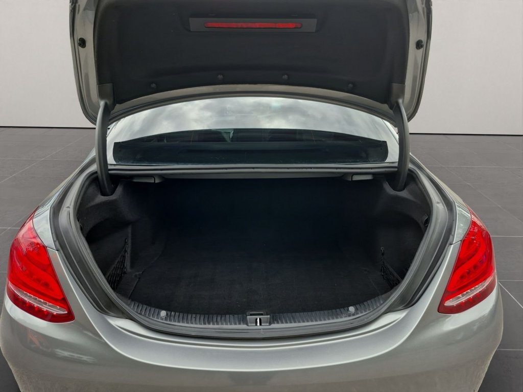 Vehicle 33