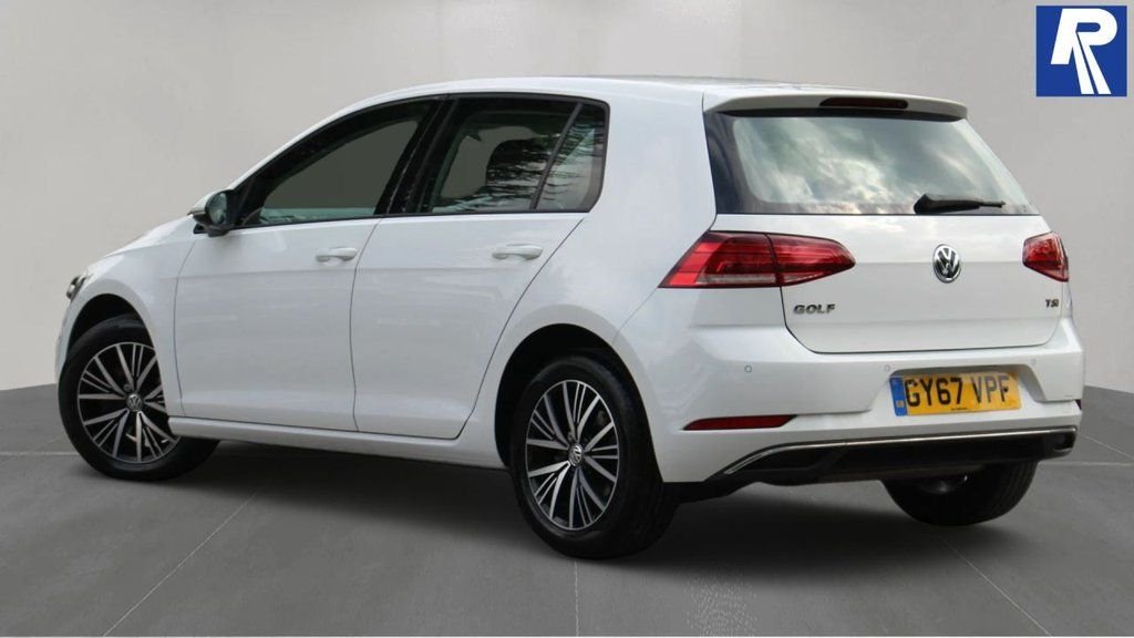 Used Volkswagen Golf 2017 for sale - 78110398: Photo 2