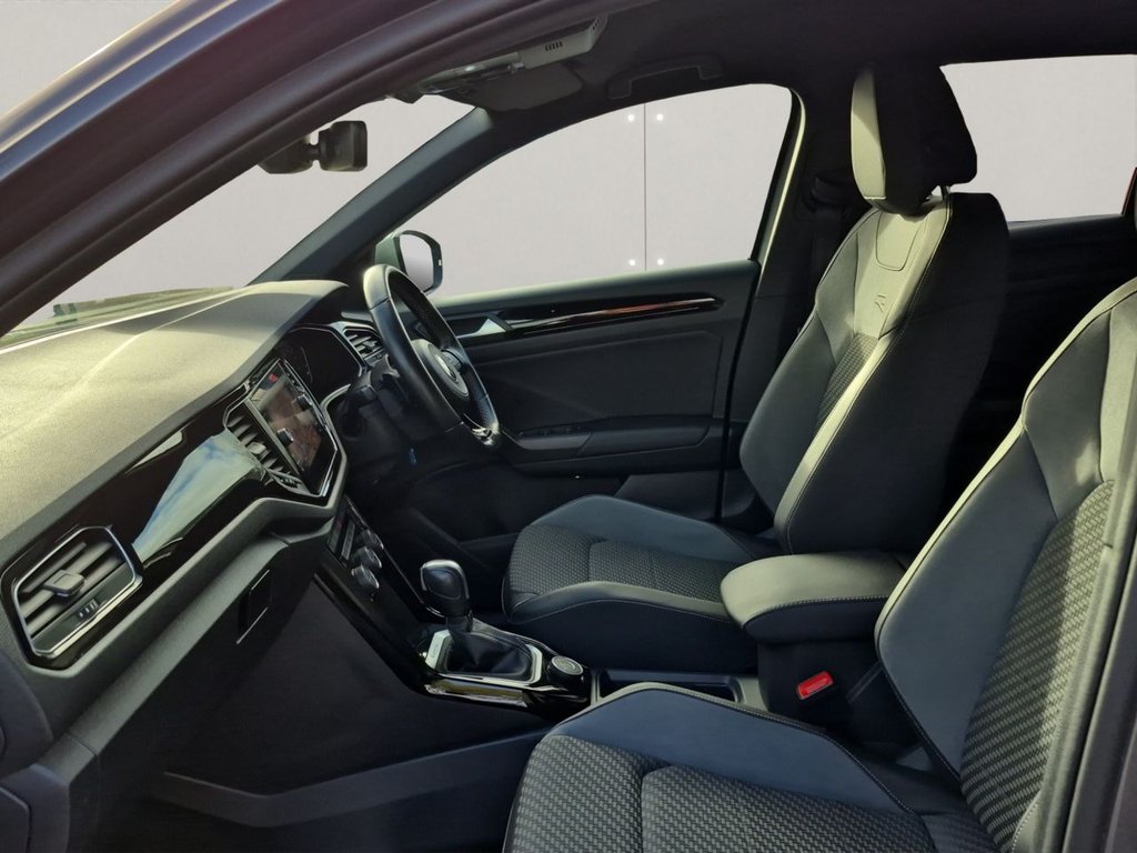 Used Volkswagen T-Roc 2020 for sale - 76535840: Photo 17