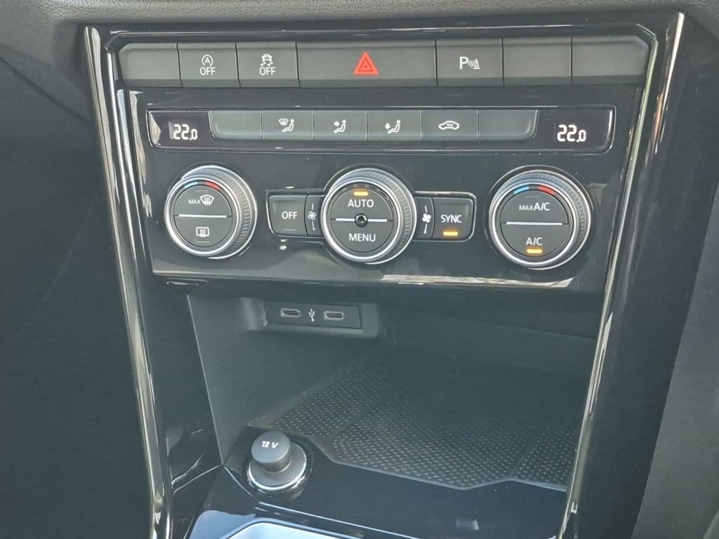 Used Volkswagen T-Roc 2020 for sale - 76535840: Photo 26