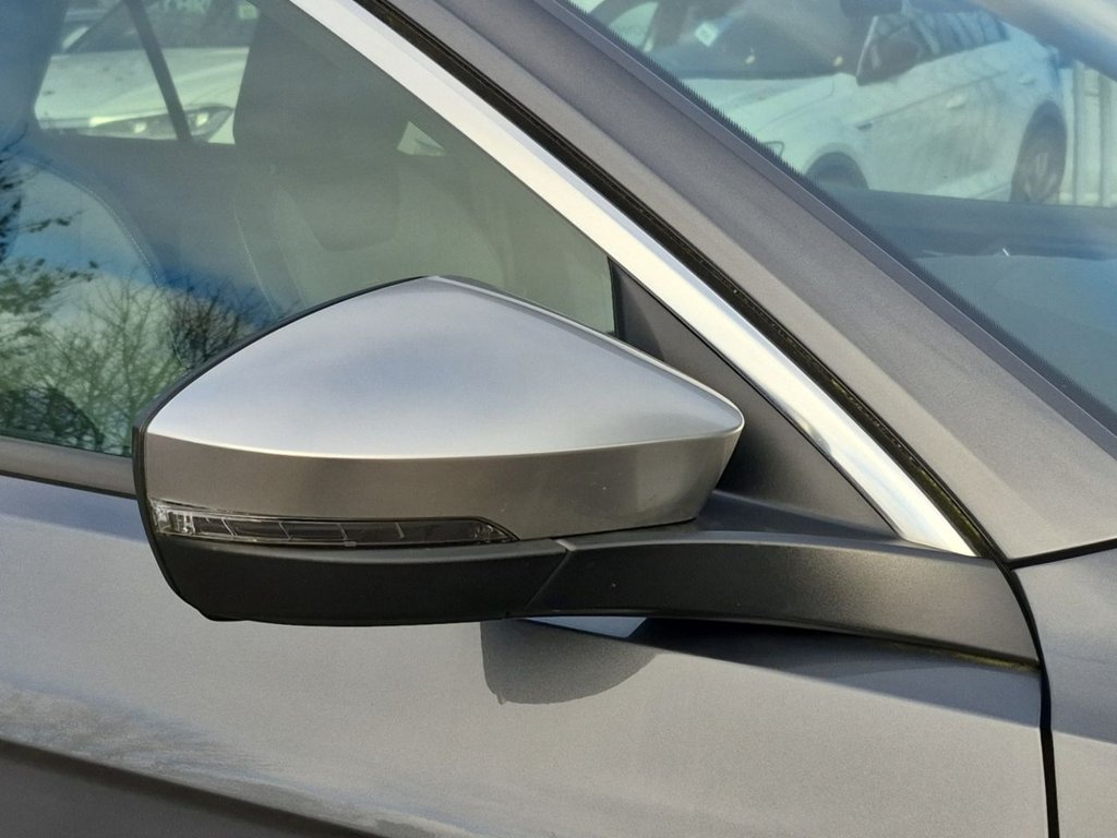 Used Volkswagen T-Roc 2020 for sale - 76535840: Photo 36