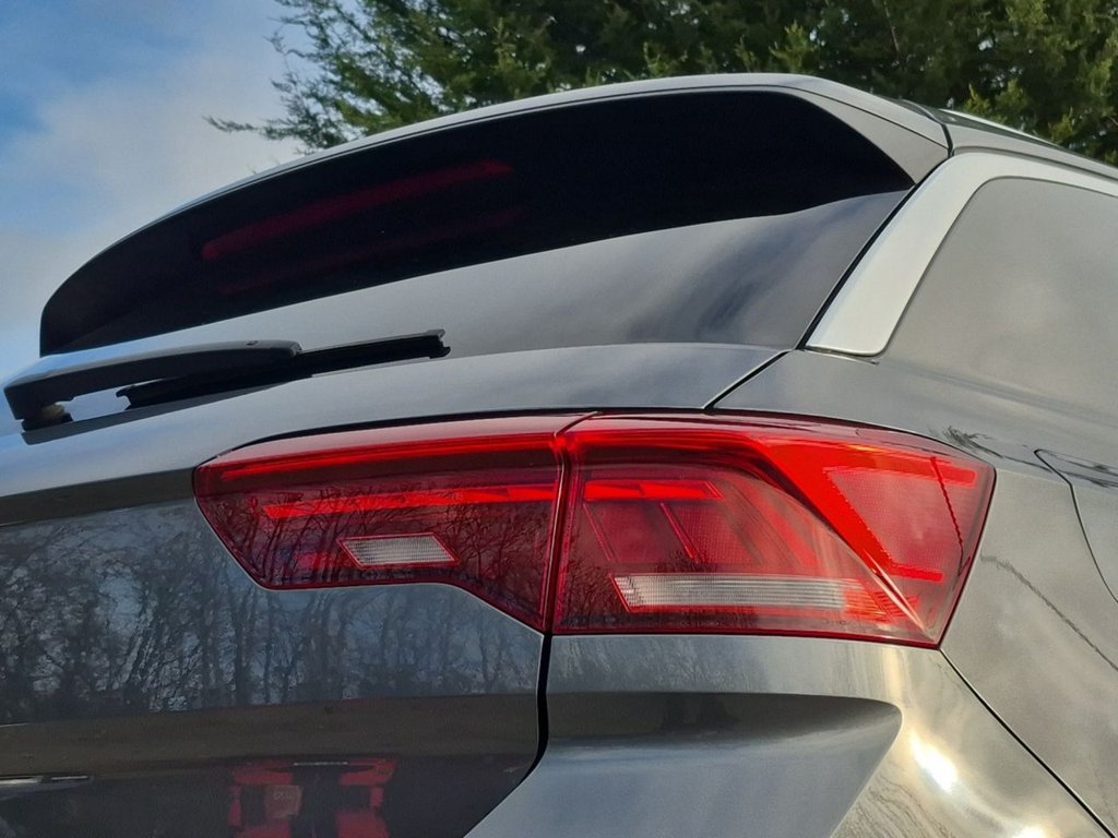 Used Volkswagen T-Roc 2020 for sale - 76535840: Photo 38