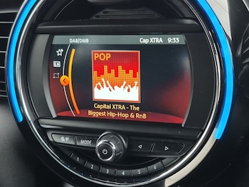 Used MINI Hatch 2019 for sale - 78850638: Photo