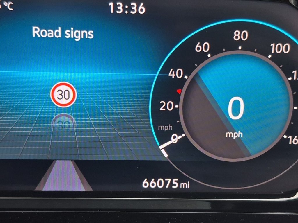 Used Volkswagen Golf 2021 for sale - 77200216: Photo 30