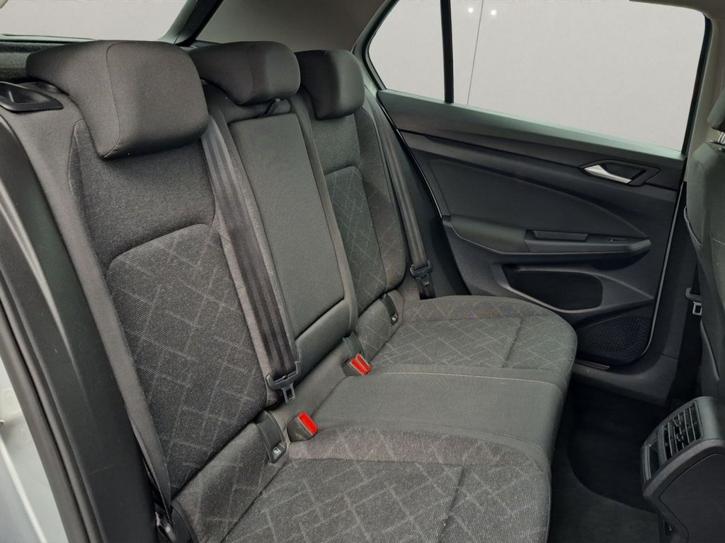 Used Volkswagen Golf 2021 for sale - 77200216: Photo 31