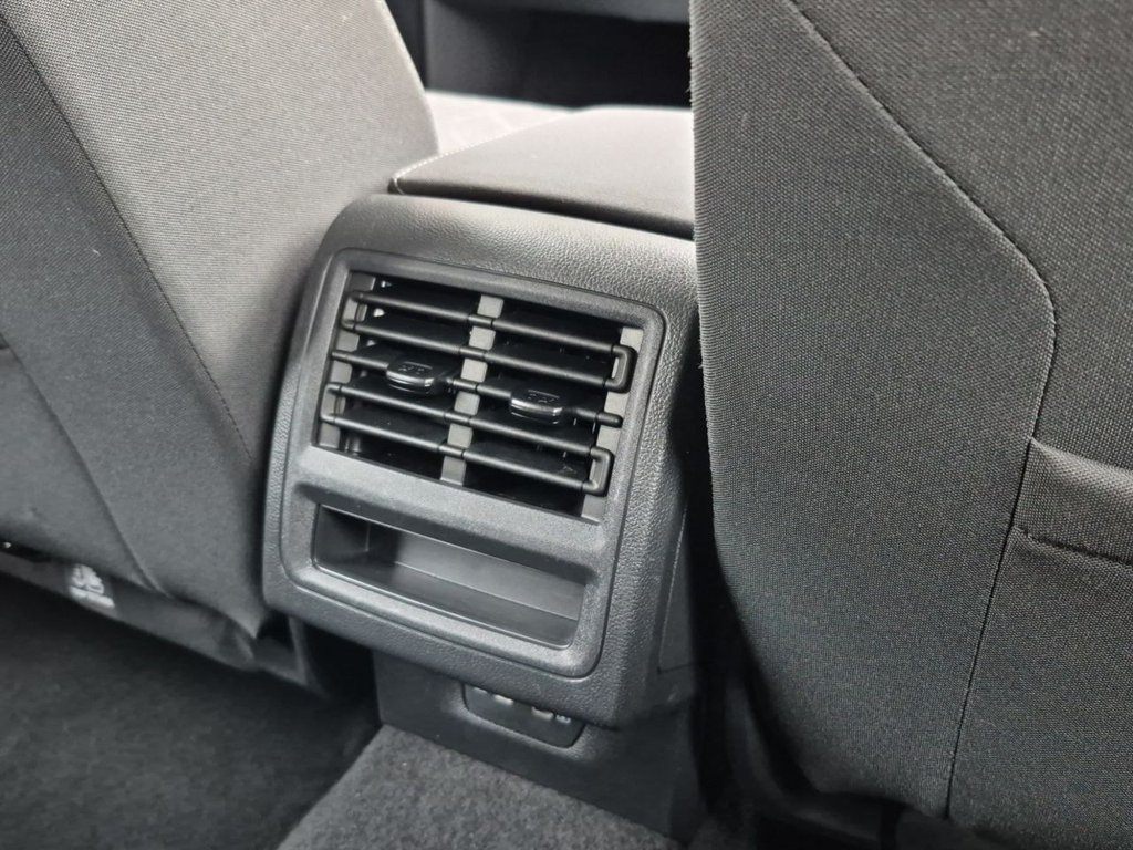 Used Volkswagen Golf 2021 for sale - 77200216: Photo 33