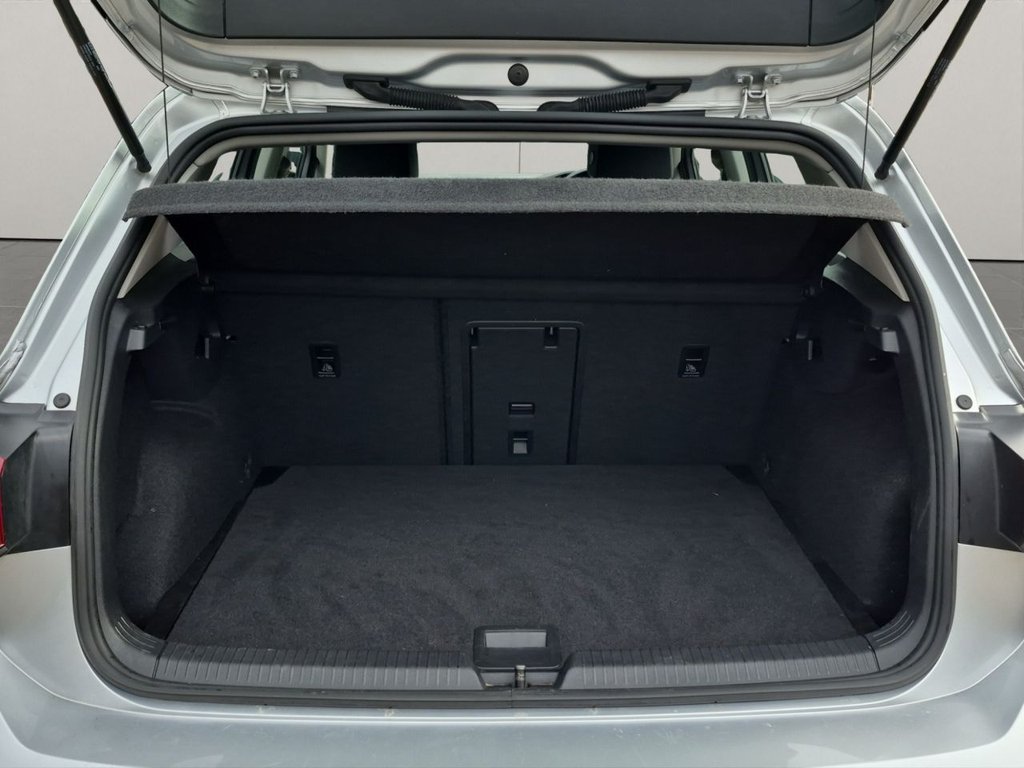 Used Volkswagen Golf 2021 for sale - 77200216: Photo 34