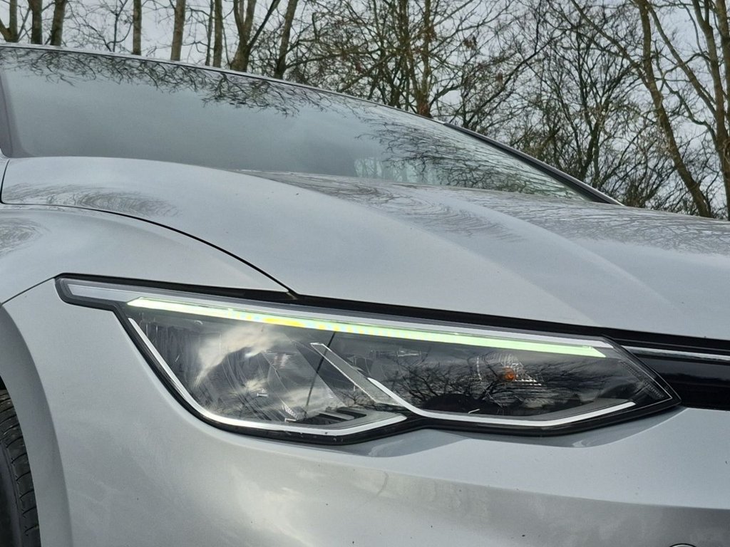 Used Volkswagen Golf 2021 for sale - 77200216: Photo 37