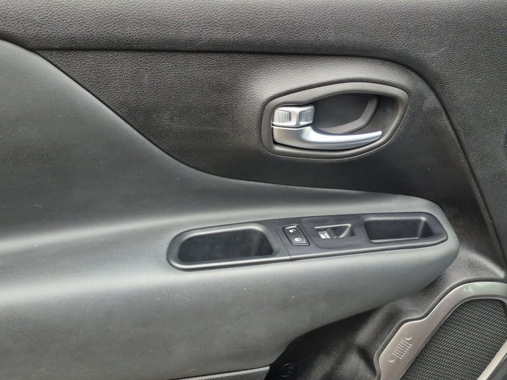 Used Jeep Renegade 2019 for sale - 77301987: Photo 18