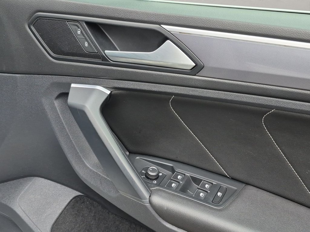 Used Volkswagen Tiguan 2018 for sale - 77451645: Photo 16