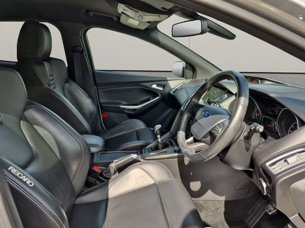 Used Ford Focus 2017 for sale - 76582020: Photo 15