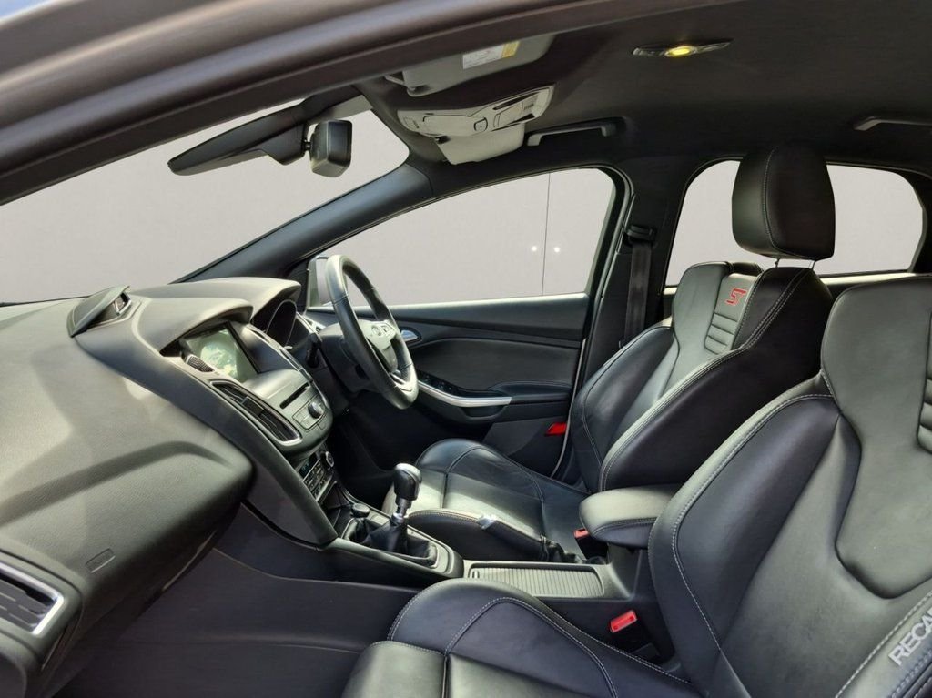 Used Ford Focus 2017 for sale - 76582020: Photo 17