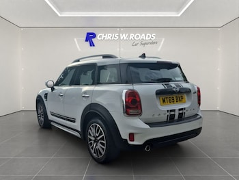 Used MINI Countryman 2019 for sale - 76148055: Photo 2