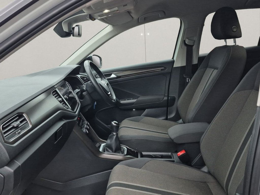 Used Volkswagen T-Roc 2019 for sale - 77520666: Photo 17