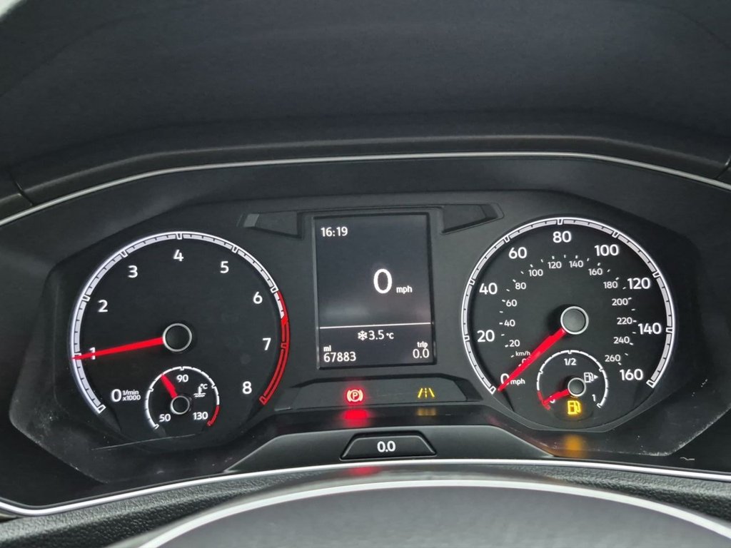 Used Volkswagen T-Roc 2019 for sale - 77520666: Photo 27