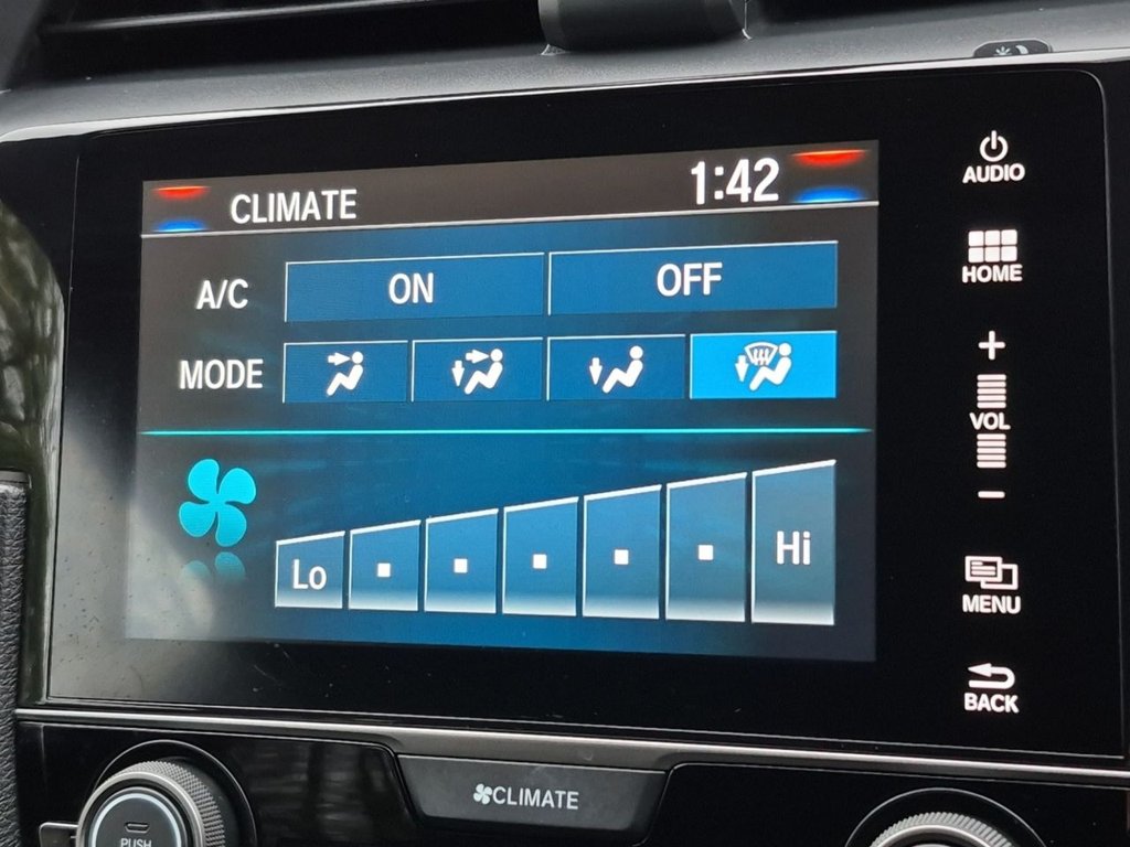 Used Honda Civic 2019 for sale - 76333943: Photo 23