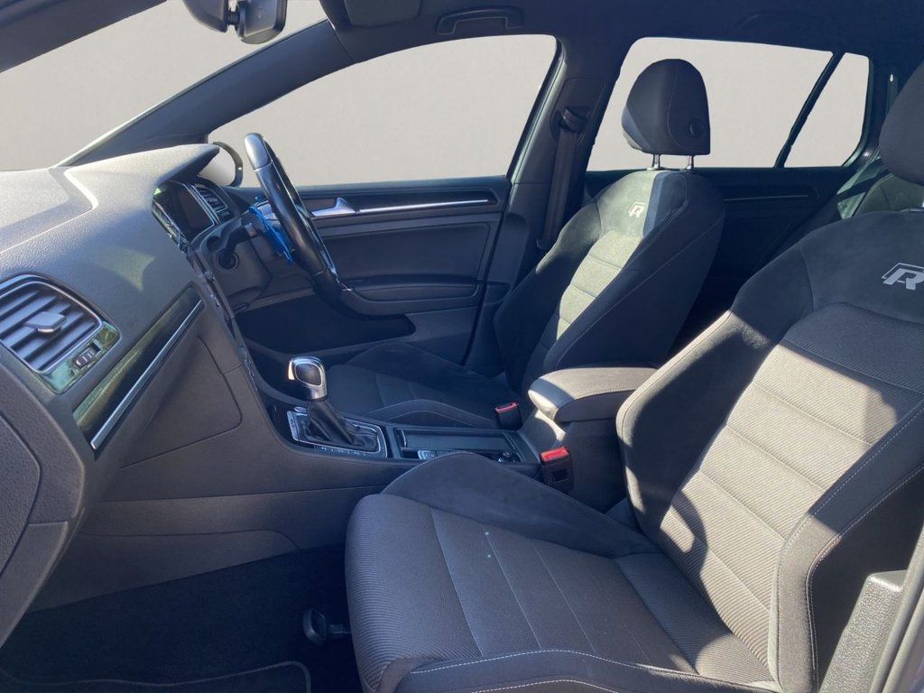 Used Volkswagen Golf 2019 for sale - 76119198: Photo 17