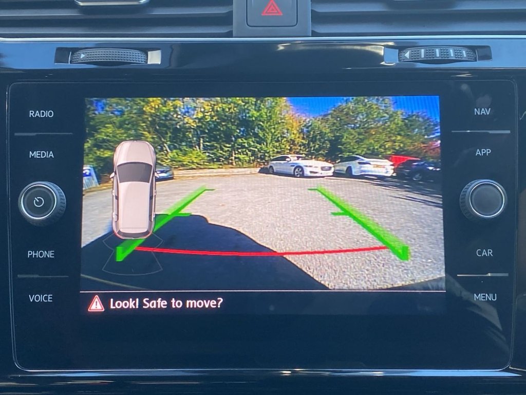 Used Volkswagen Golf 2019 for sale - 76119198: Photo 22