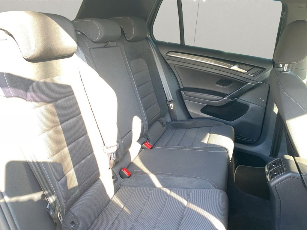 Used Volkswagen Golf 2019 for sale - 76119198: Photo 30