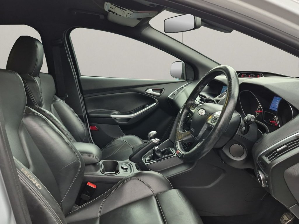 Used Ford Focus 2014 for sale - 76333140: Photo 15