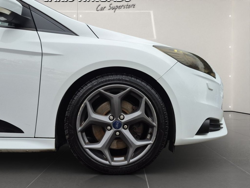 Used Ford Focus 2014 for sale - 76333140: Photo 31