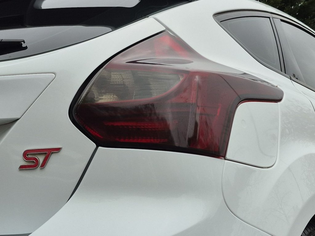 Used Ford Focus 2014 for sale - 76333140: Photo 34