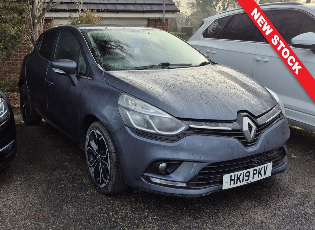 Used Renault Clio 2019 for sale - 76797572: Photo 1
