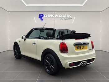 Used MINI Convertible 2019 for sale - 79654868: Photo