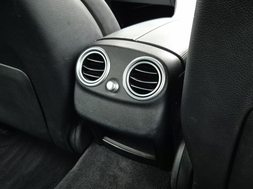 Used Mercedes-Benz C Class 2018 for sale - 78088328: Photo 33