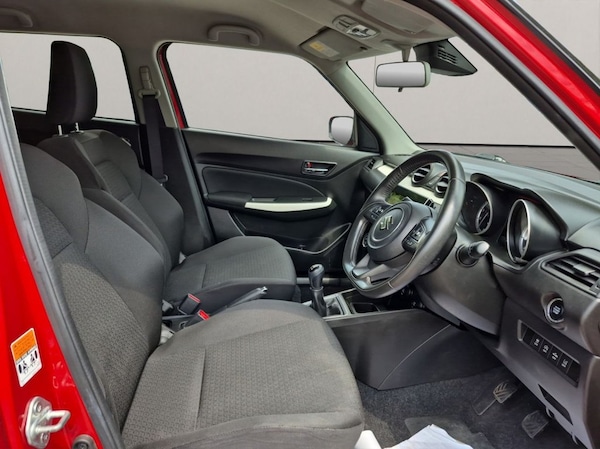 Used Suzuki Swift 2018 for sale - 74877207: Photo 15