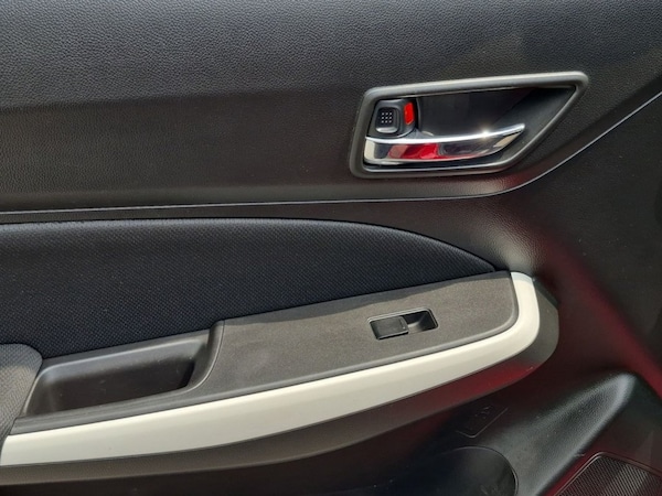 Used Suzuki Swift 2018 for sale - 74877207: Photo 18