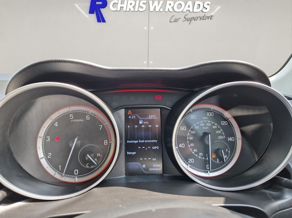 Used Suzuki Swift 2018 for sale - 74877207: Photo 25