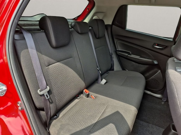 Used Suzuki Swift 2018 for sale - 74877207: Photo 27