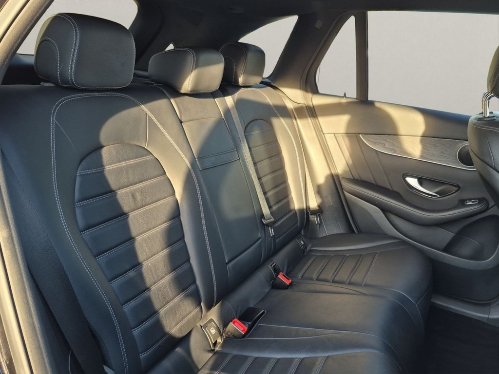 Used Mercedes-Benz GLC 2019 for sale - 76570020: Photo 30