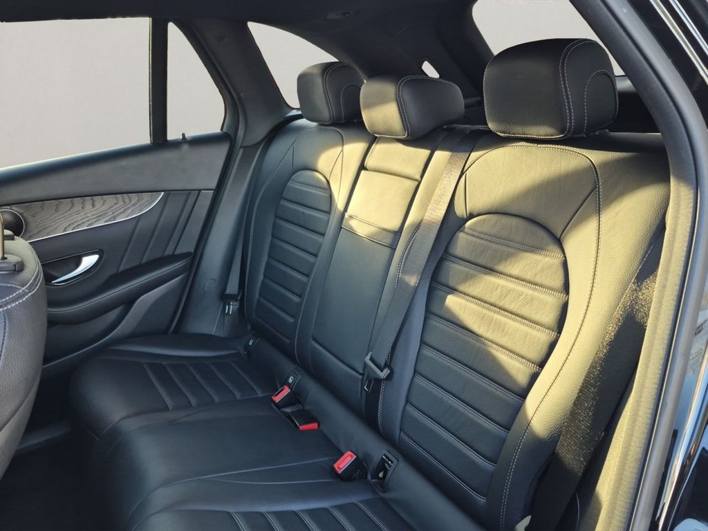 Used Mercedes-Benz GLC 2019 for sale - 76570020: Photo 31