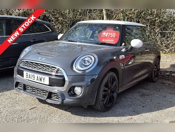 Used MINI Hatch 2019 for sale - 77765309: Photo