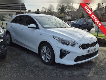 Used Kia Ceed 2021 for sale - 77594103: Photo