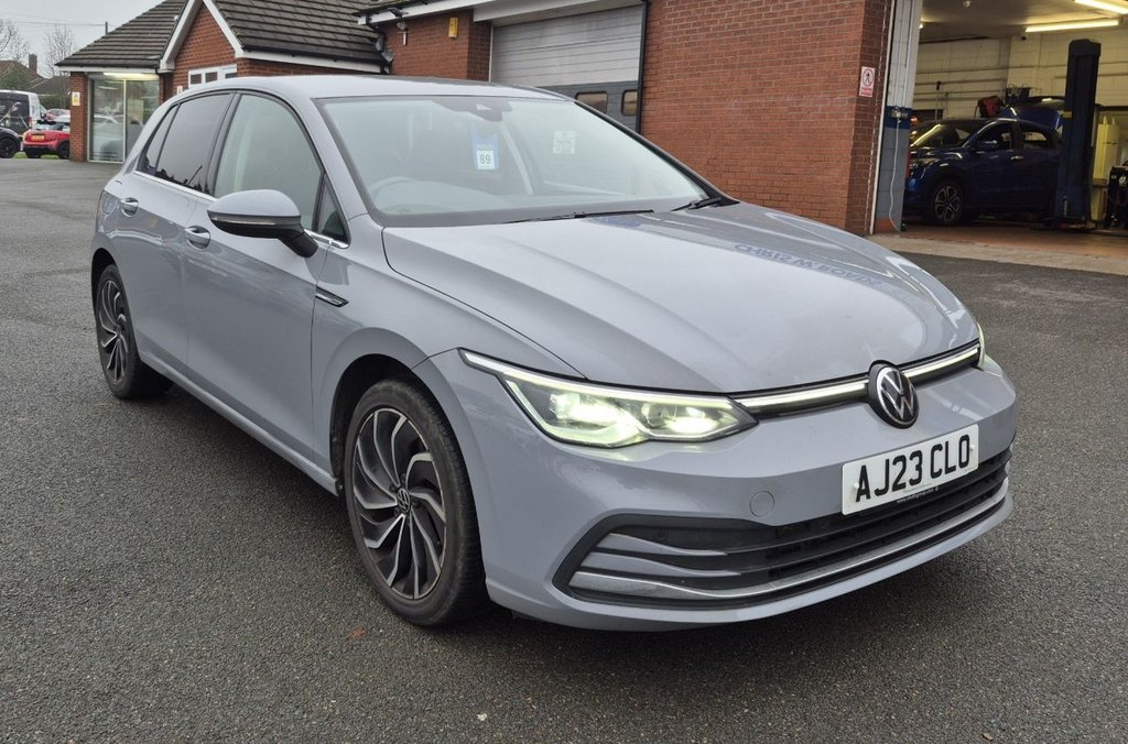 Used Volkswagen Golf 2023 for sale - 77027512: Photo 2