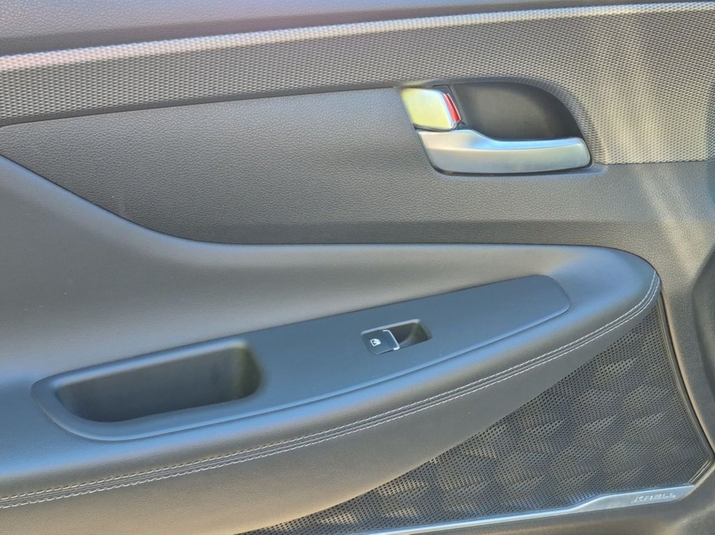 Used Hyundai Santa Fe 2020 for sale - 75998140: Photo 17