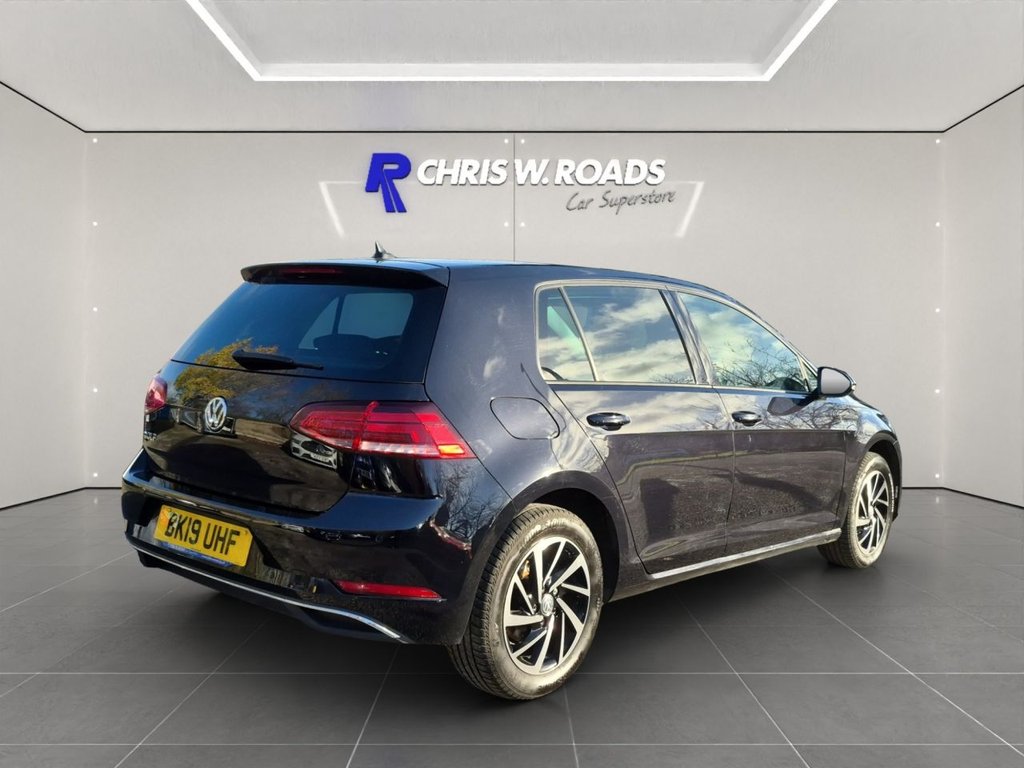 Used Volkswagen Golf 2019 for sale - 76883144: Photo 11