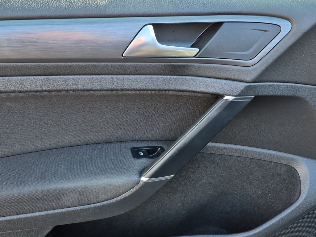 Used Volkswagen Golf 2019 for sale - 76883144: Photo 18