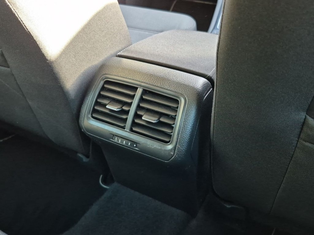 Used Volkswagen Golf 2019 for sale - 76883144: Photo 32