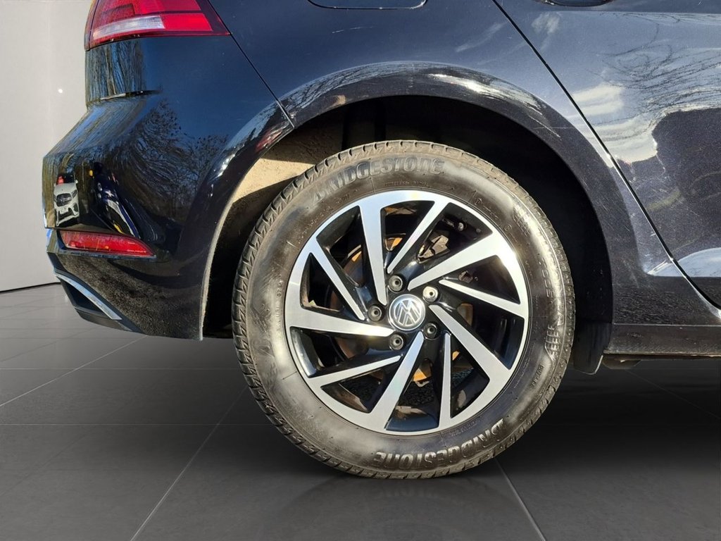 Used Volkswagen Golf 2019 for sale - 76883144: Photo 34