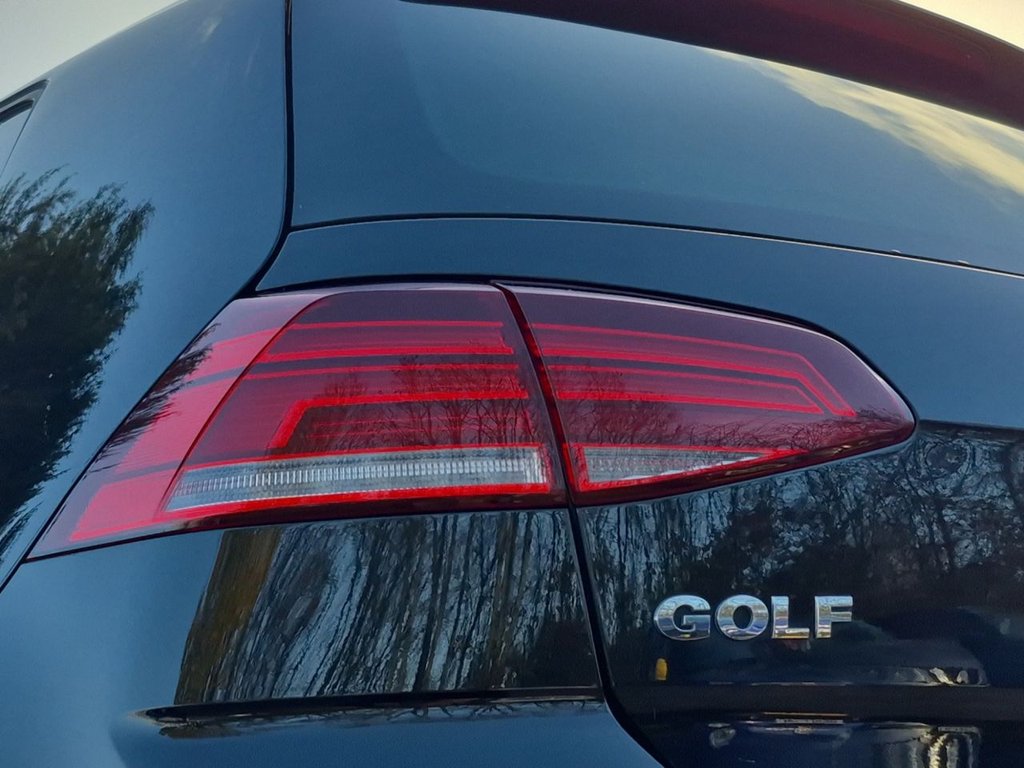 Used Volkswagen Golf 2019 for sale - 76883144: Photo 37