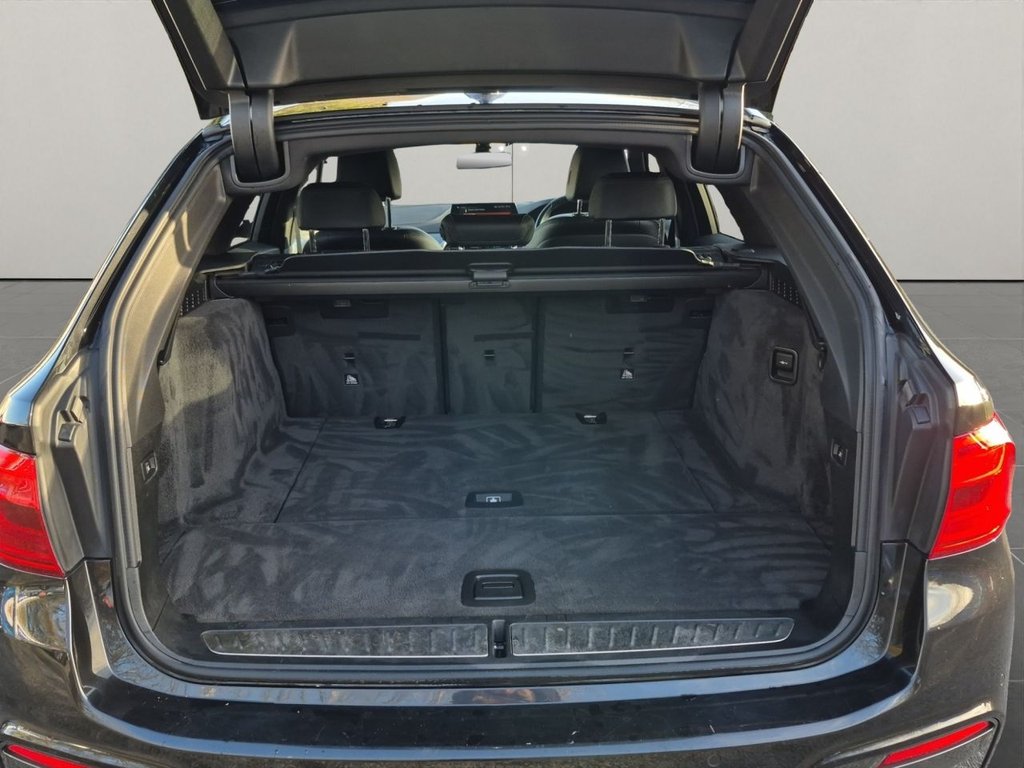 Used BMW 5 Series 2018 for sale - 76724662: Photo 32