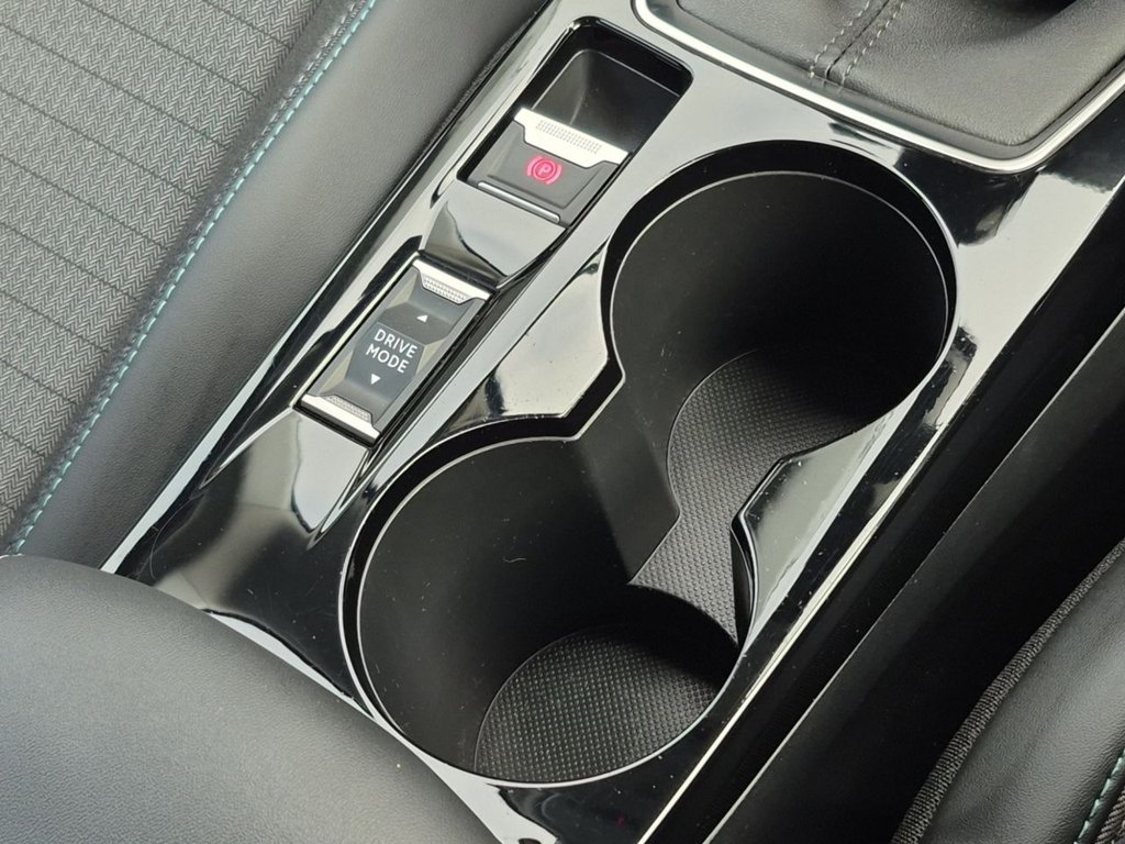 Used Peugeot 2008 2021 for sale - 77643089: Photo 24