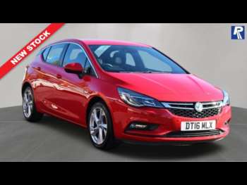 2016 (16) - 1.4i Turbo SRi 5dr