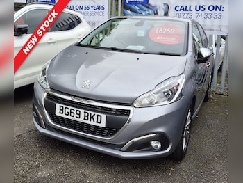Used Peugeot 208 2019 for sale - 76509588: Photo