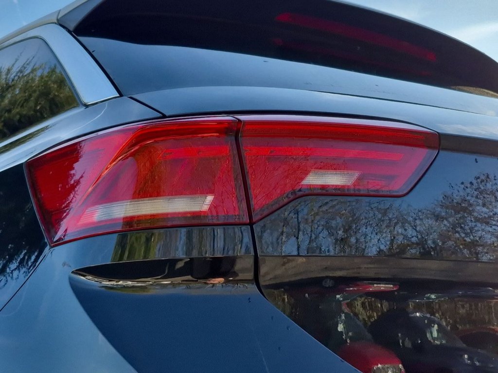 Used Volkswagen T-Roc 2018 for sale - 76509676: Photo 35