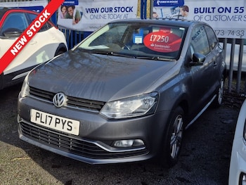 Used Volkswagen Polo 2017 for sale - 77498461: Photo